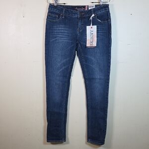 American Rag Cie Jeans Women's 5R Skinny Medium Wash Denim Stretch Low Rise NWT